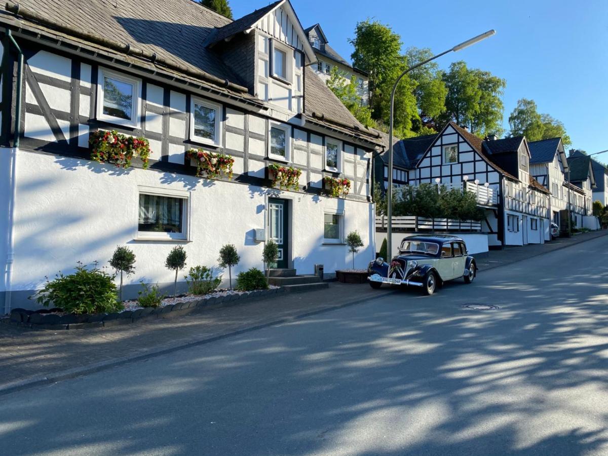 Ferienhaus Sauerland-Träume Schmallenberg Exterior foto